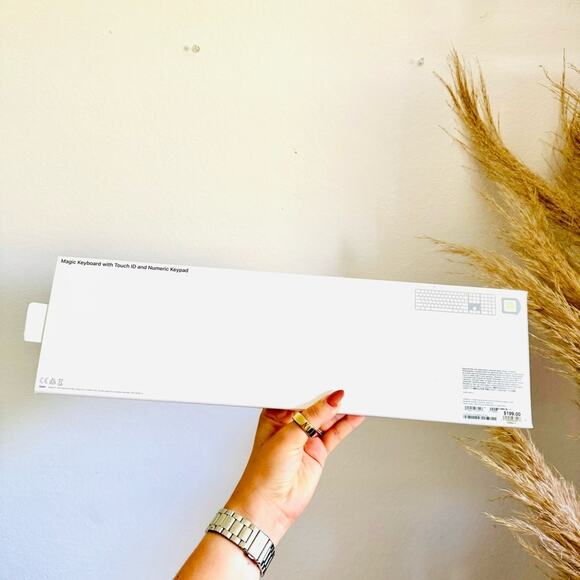 NEW APPLE Black Silver Bluetooth Magic Keyboard Touch ID Computer USB Cable Cord - Picture 4 of 7